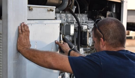 Pros and Cons of 3-Phase vs. Single-Phase Generators