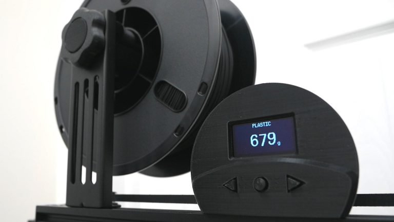 DIY digital spool scale tells you how much filament is left