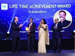 Dr. Satya Gupta Honoured With Lifetime Achievement Award By VLSI Society Of India