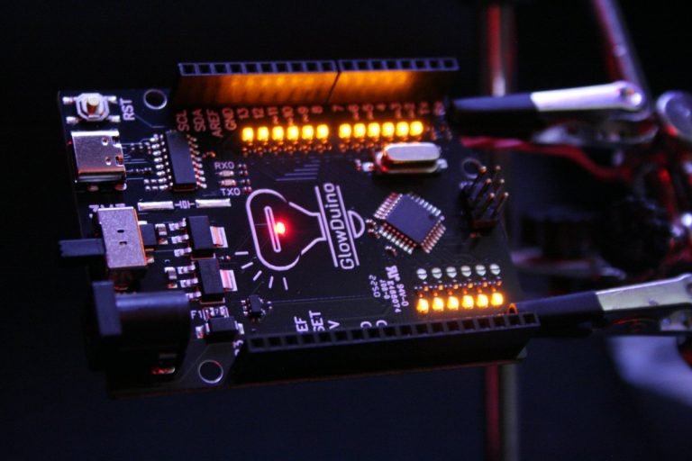 Tindie Blog | The GlowDuino Uno: A Better Arduino?