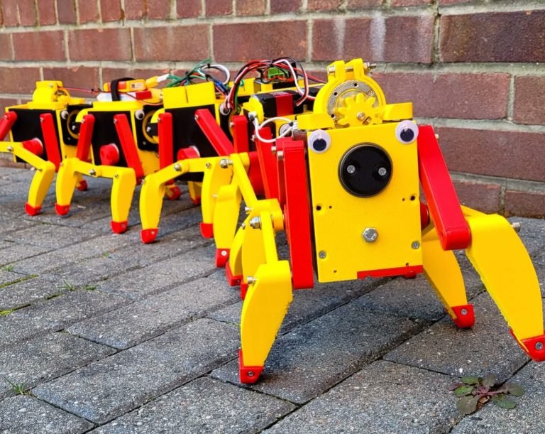James Bruton’s robot centipede of many legs